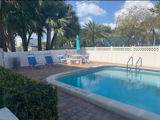 270 S Cypress Rd Unit 208, Pompano Beach, FL 33060
