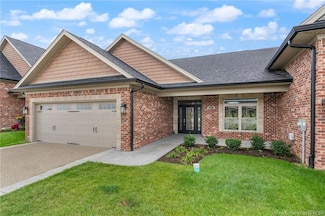 1924 Mystic Falls Cir, Jeffersonville, IN 47130