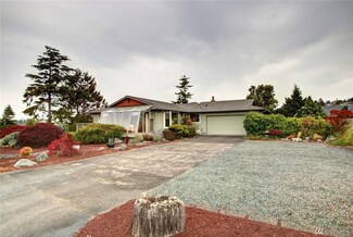 2307 Dover Dr, Anacortes, WA 98221