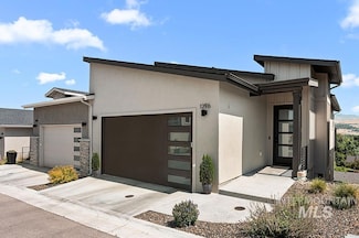 1296 E Echelon Ridge Ln, Boise, ID 83716