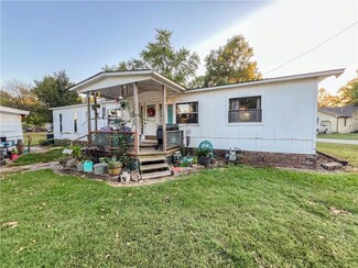 302 E Walnut, Weir, KS 66781