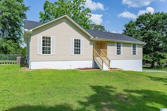 220 Old Hill Rd, Warrior, AL 35180