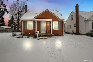 24714 Cherry St, Dearborn, MI 48124
