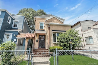 139-12 233rd St, Jamaica, NY 11422