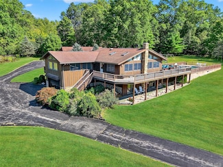 76 County Route 51, Campbell Hall, NY 10916