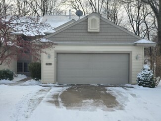 1229 S Timberview Dr, Whitehall, MI 49461