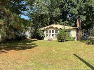 435 W Connecticut Ave, Southern Pines, NC 28387