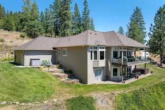 10309 N Lookout View Ln, Newman Lake, WA 99025