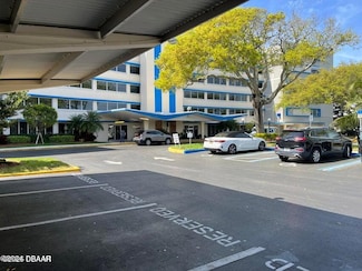 1224 S Peninsula Dr Unit 304, Daytona Beach, FL 32118