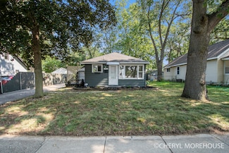 259 Holly St SW, Grand Rapids, MI 49548