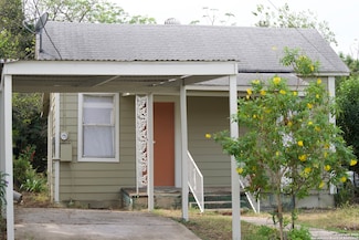 521 S Polaris St, San Antonio, TX 78203