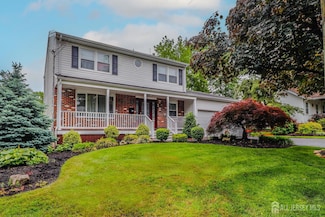 868 Coolidge Ave, Woodbridge, NJ 07095