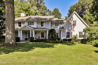 21 Rosslyn Ct, Little Silver, NJ 07739