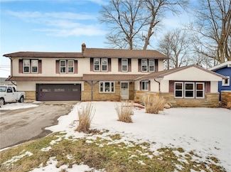 1 E Shore Blvd, Eastlake, OH 44095