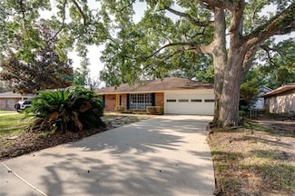 1541 Englewood Dr, Slidell, LA 70458