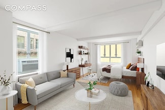 200 W 20th St Unit 215, New York, NY 10011