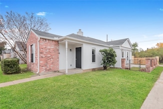 2400 Markland St, Irving, TX 75060
