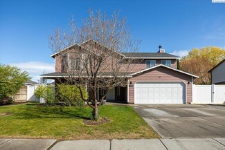 2020 W 31st Ave, Kennewick, WA 99337