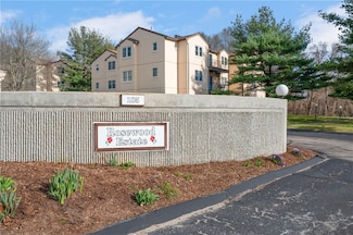 185 Manville Hill Rd Unit 109, Cumberland, RI 02864
