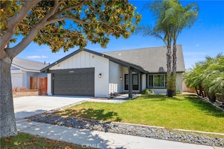 14822 Foxcroft Rd, Tustin, CA 92780