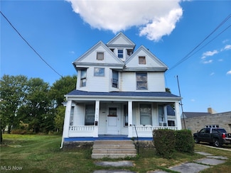 694 Erie St, Grafton, OH 44044