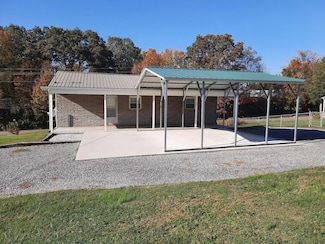 171 Highway 411, Newport, TN 37821