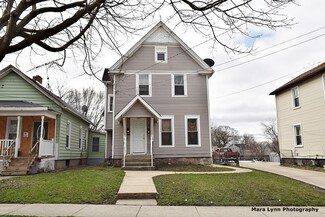 761 E New York St, Aurora, IL 60505