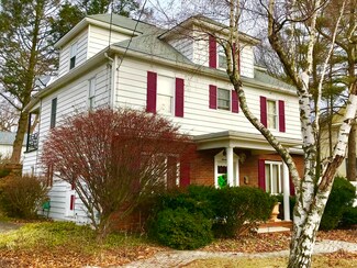 720 S Main St, Taylor, PA 18517