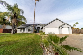 4487 Alta Saga Dr, Redding, CA 96002
