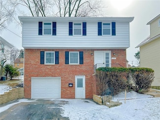 712 N 4th St, Jeannette, PA 15644