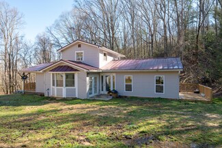 268 Roaring Creek Rd, Chuckey, TN 37641