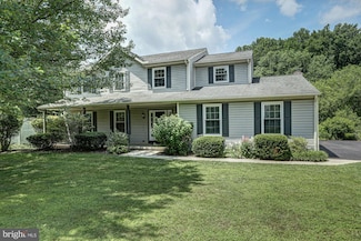 107 Scotts Glen Rd, Lincoln University, PA 19352