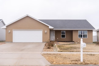 1209 E 16th St, Kearney, NE 68847