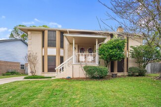 2319 Willow Bend Dr, Richmond, TX 77406