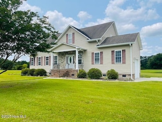 116 Spinnaker Ln, Havelock, NC 28532