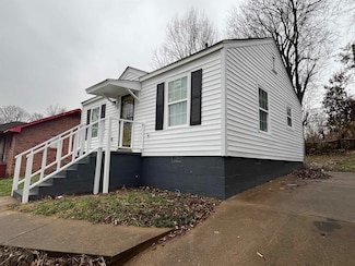 1983 Swift St, Memphis, TN 38109