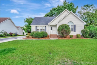 1502 E 11th St, Lumberton, NC 28358