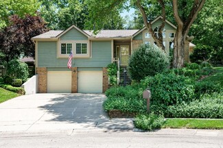 30 Jacamar Ct, Springboro, OH 45066