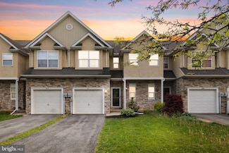 295 Maple Ct, Alburtis, PA 18011