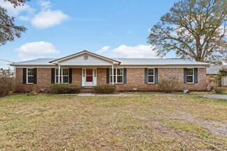 122 Beach Dr, Fort Walton Beach, FL 32547