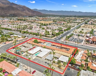 526 S Warm Sands Dr, Palm Springs, CA 92264