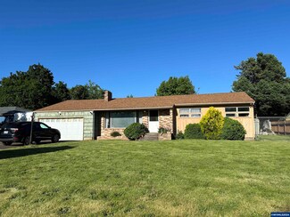 3303 Pine St SE, Albany, OR 97322