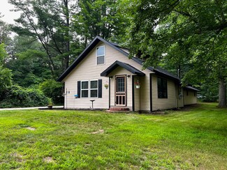 4208 E Pontaluna Rd, Fruitport Charter Township, MI 49415