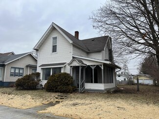 1152 E Walnut St, Frankfort, IN 46041