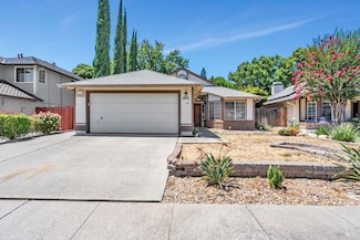 812 Sonnet Dr, Vacaville, CA 95687