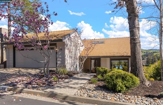 118 Merion Terrace, Moraga, CA 94556