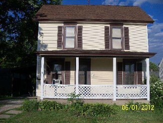 519 Stilson St, Earlville, IL 60518