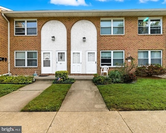 308 Winding Way Unit C8, Westville, NJ 08093
