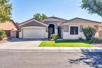 7407 W Tether Trail, Peoria, AZ 85383