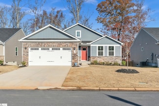 16 Timberwild Dr, Greenville, SC 29605
